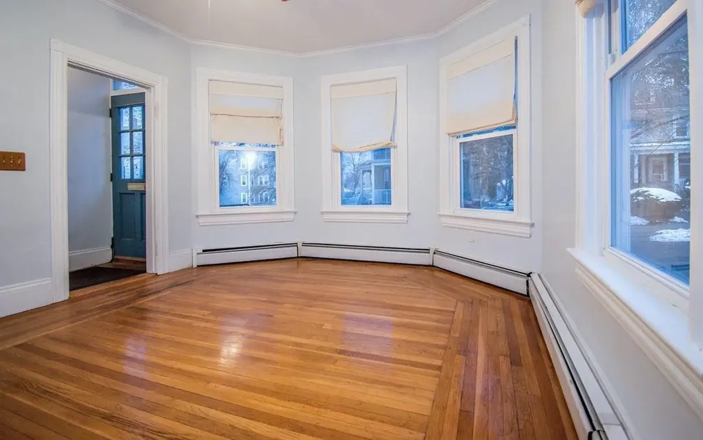 11 Larch Street Providence RI 02906