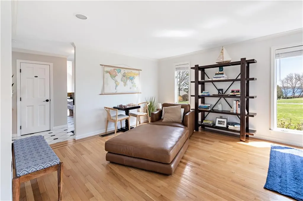 180 Taylor Road Portsmouth RI 02871