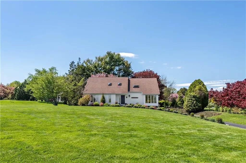180 Taylor Road Portsmouth RI 02871