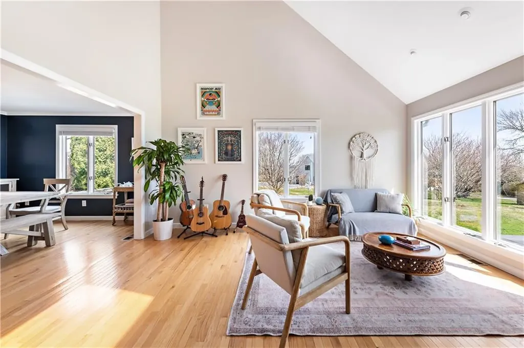 180 Taylor Road Portsmouth RI 02871