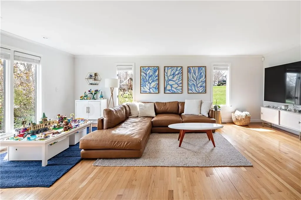180 Taylor Road Portsmouth RI 02871