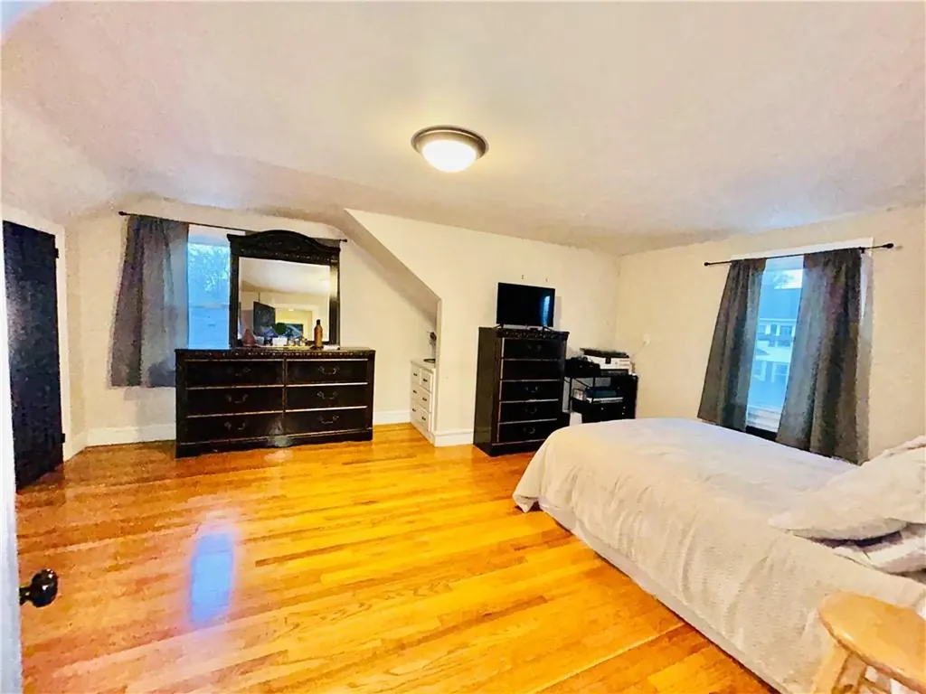54 Webb Street Providence RI 02908