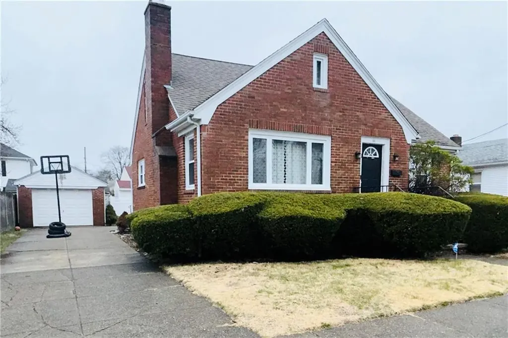 54 Webb Street Providence RI 02908
