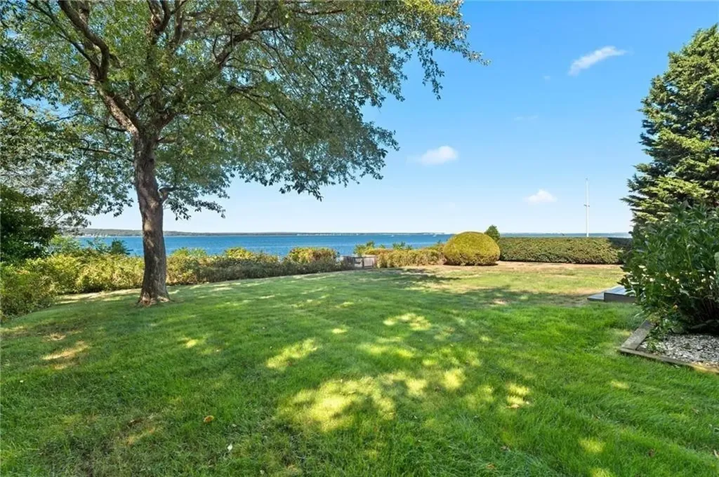 161 Seaside Drive Jamestown RI 02835