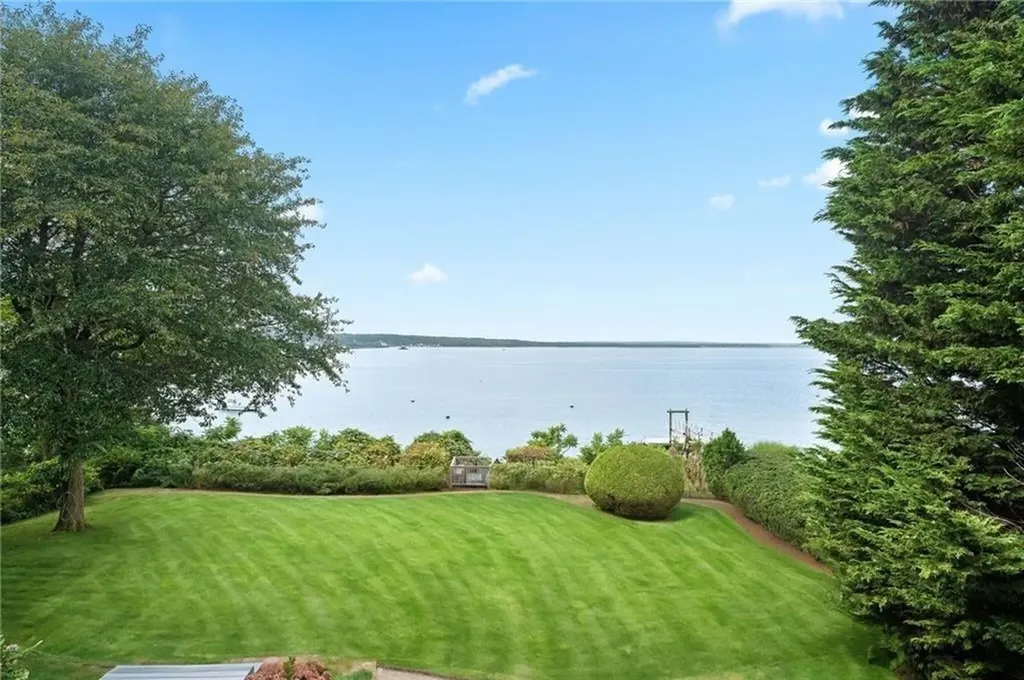 161 Seaside Drive Jamestown RI 02835