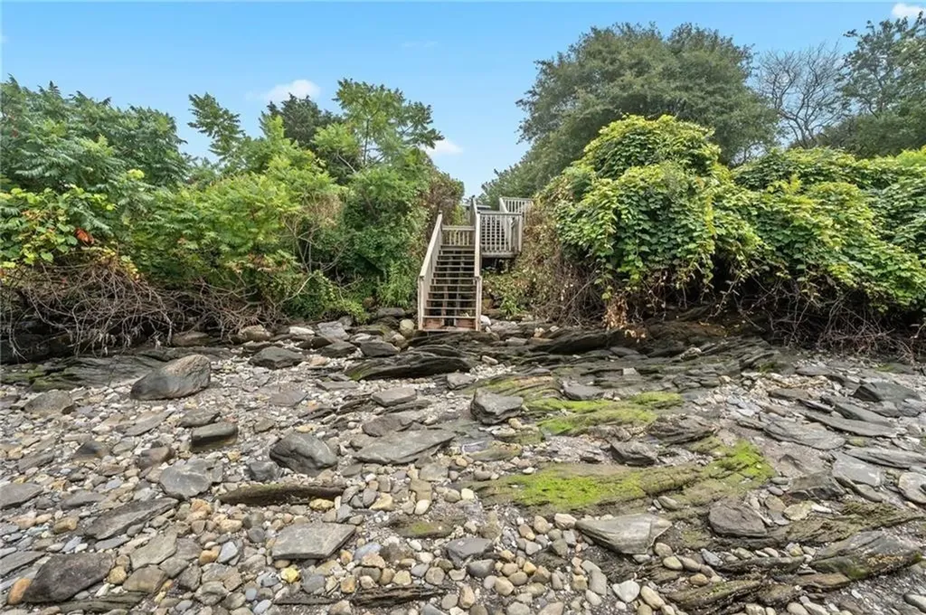 161 Seaside Drive Jamestown RI 02835