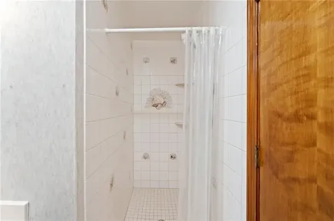 365 Snuff Mill Road North Kingstown RI 02874