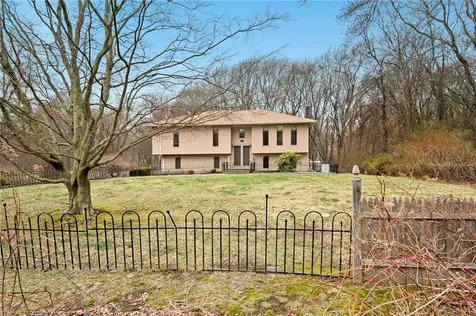 365 Snuff Mill Road North Kingstown RI 02874