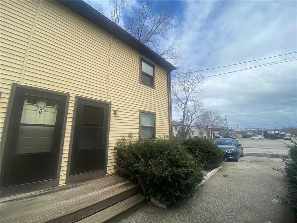 951 Main Street West Warwick RI 02893