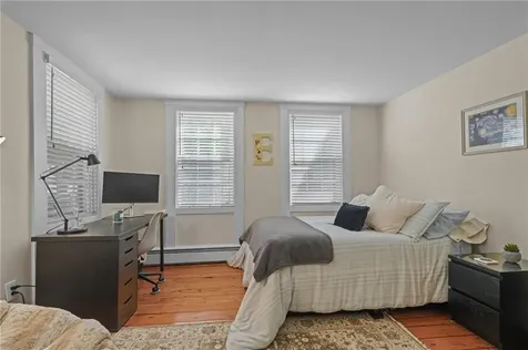 275 Hope Street Bristol RI 02809