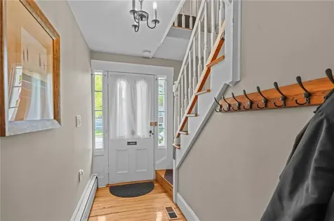 275 Hope Street Bristol RI 02809