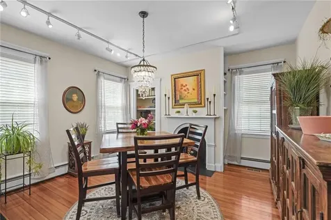 275 Hope Street Bristol RI 02809