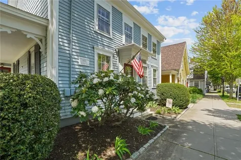 275 Hope Street Bristol RI 02809