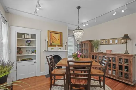 275 Hope Street Bristol RI 02809