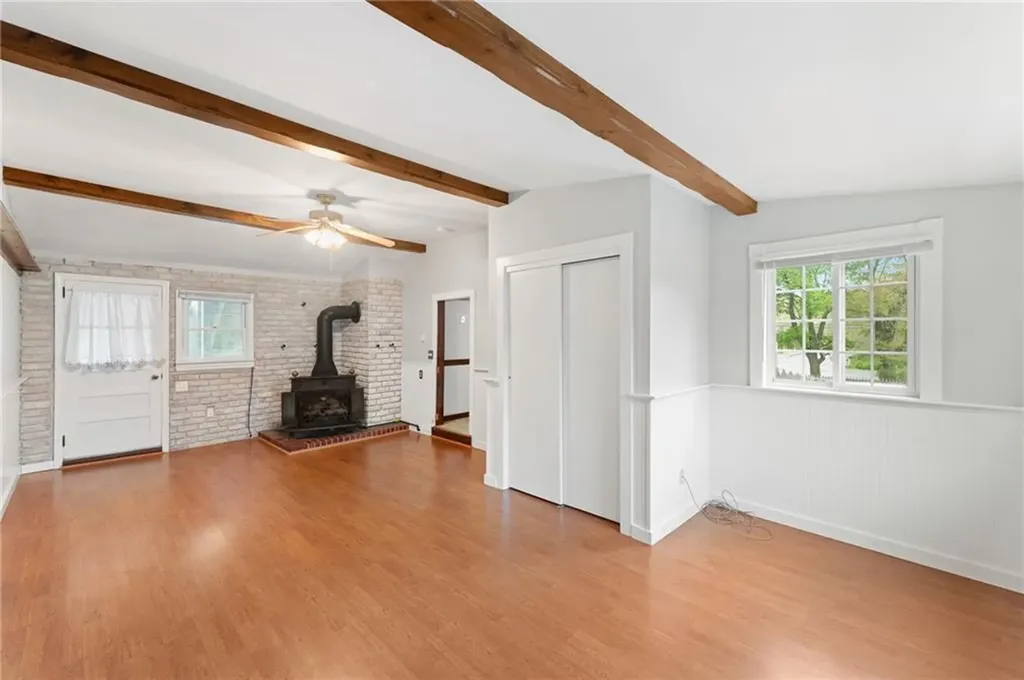 594 Metacom Avenue Bristol RI 02809