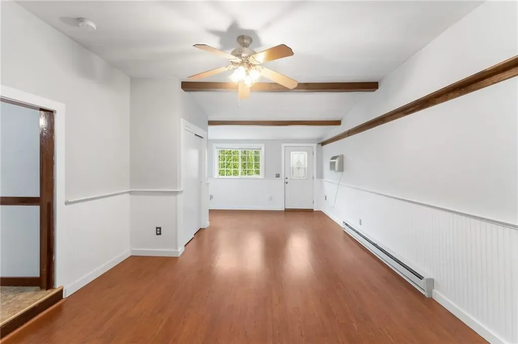 594 Metacom Avenue Bristol RI 02809