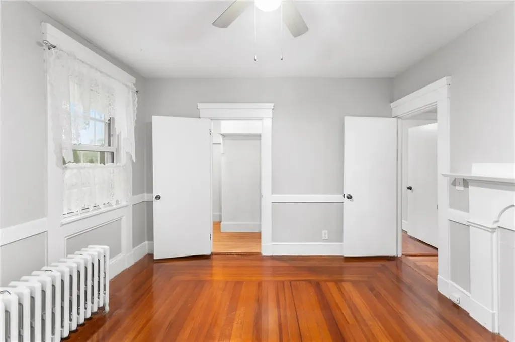594 Metacom Avenue Bristol RI 02809