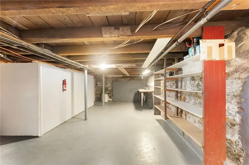 594 Metacom Avenue Bristol RI 02809