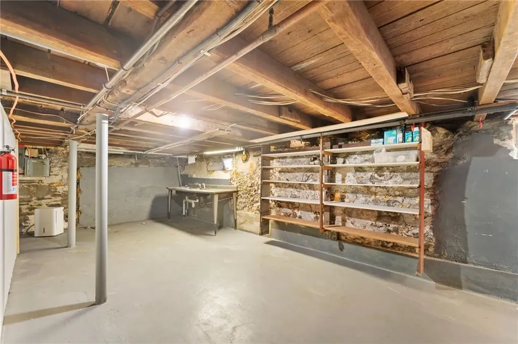 594 Metacom Avenue Bristol RI 02809