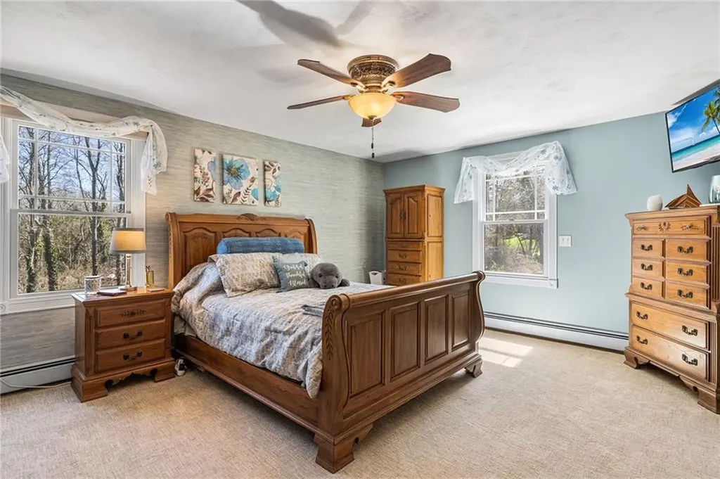 25 Sandy Lane Bristol RI 02809