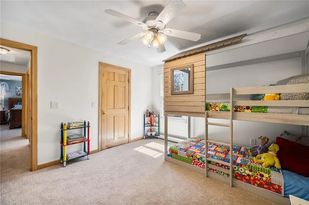 25 Sandy Lane Bristol RI 02809