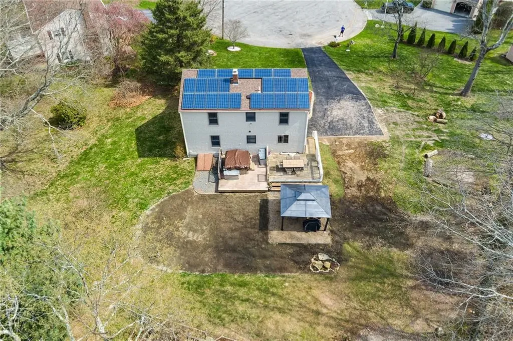 25 Sandy Lane Bristol RI 02809