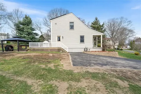 25 Sandy Lane Bristol RI 02809