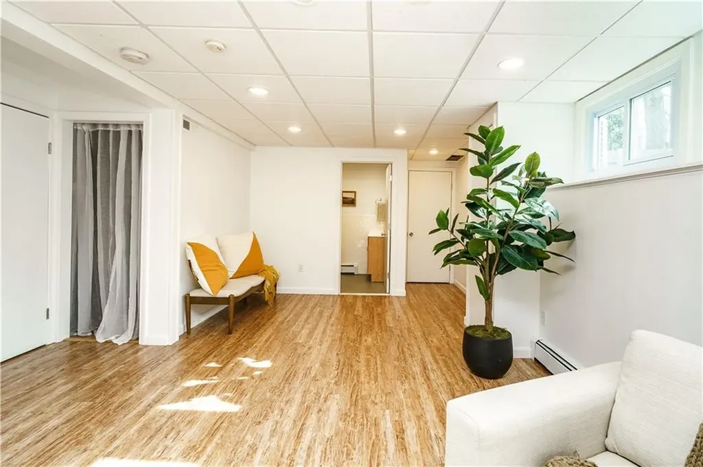 5 Calypso Drive North Kingstown RI 02874