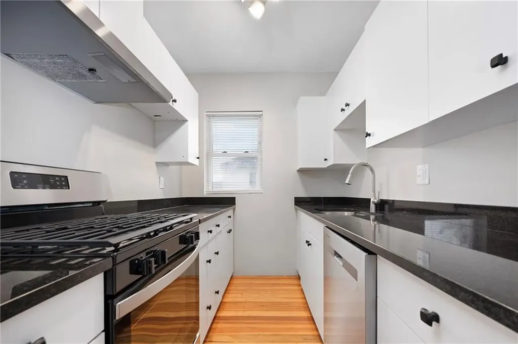 98 De Pinedo Street Providence RI 02904