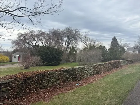 249 Middle Road Portsmouth RI 02871