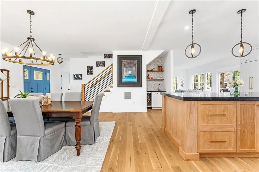 27 Bowden Avenue Barrington RI 02806