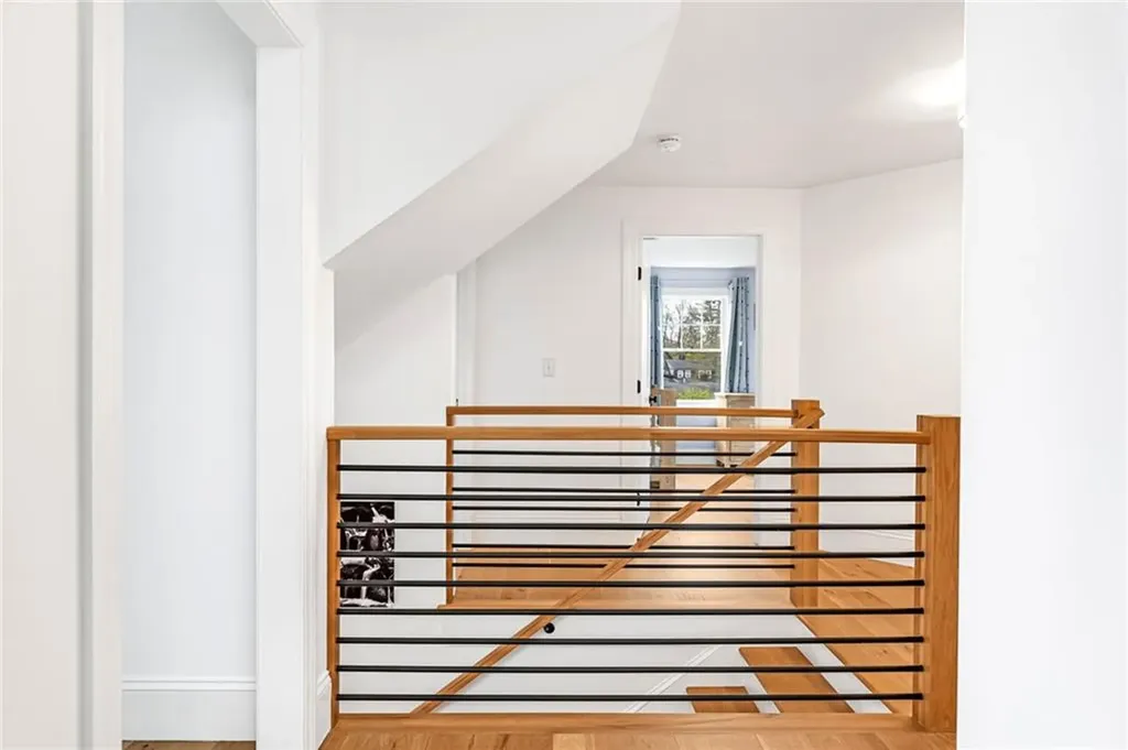 27 Bowden Avenue Barrington RI 02806