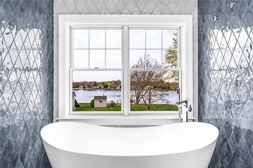 27 Bowden Avenue Barrington RI 02806