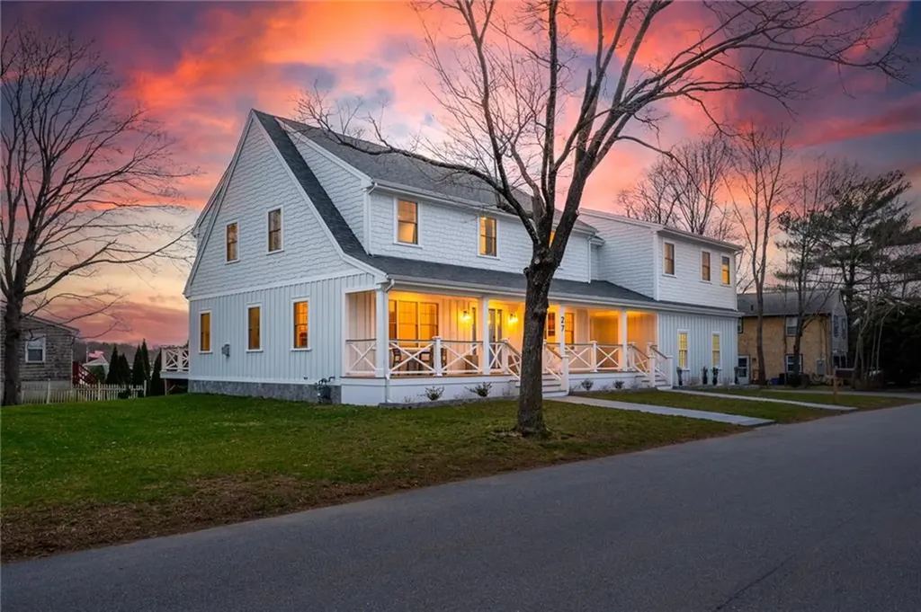 27 Bowden Avenue Barrington RI 02806