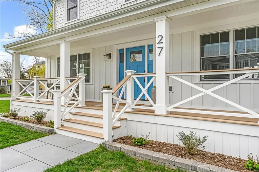 27 Bowden Avenue Barrington RI 02806