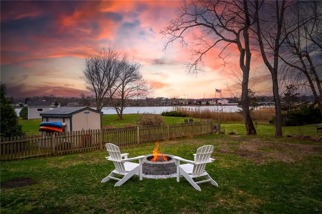 27 Bowden Avenue Barrington RI 02806