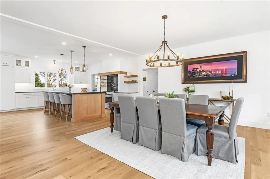 27 Bowden Avenue Barrington RI 02806