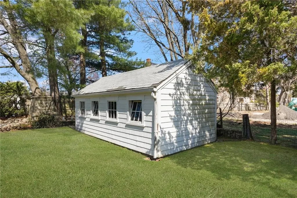 865 Main Avenue Warwick RI 02886