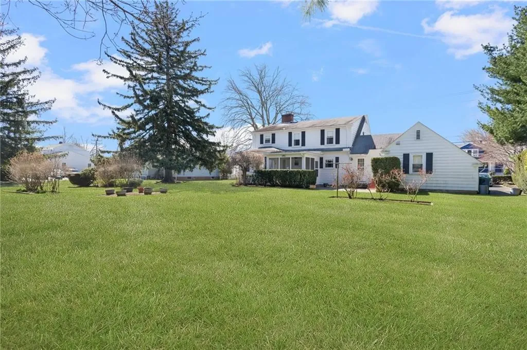 865 Main Avenue Warwick RI 02886