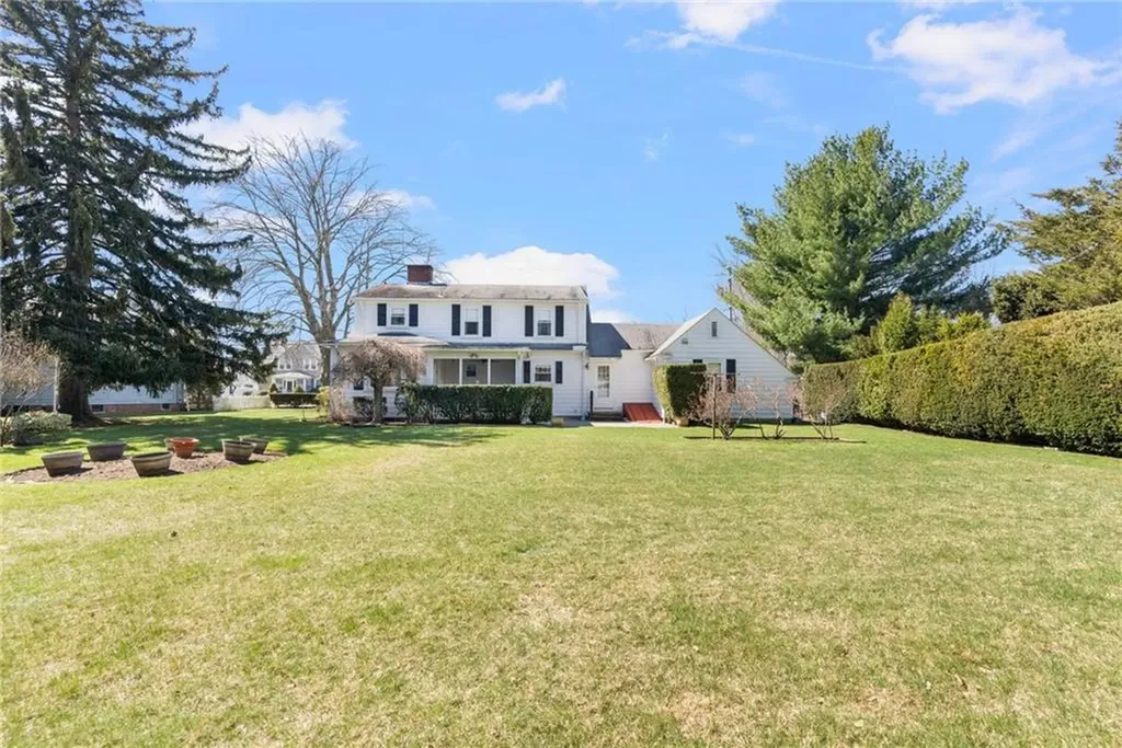 865 Main Avenue Warwick RI 02886