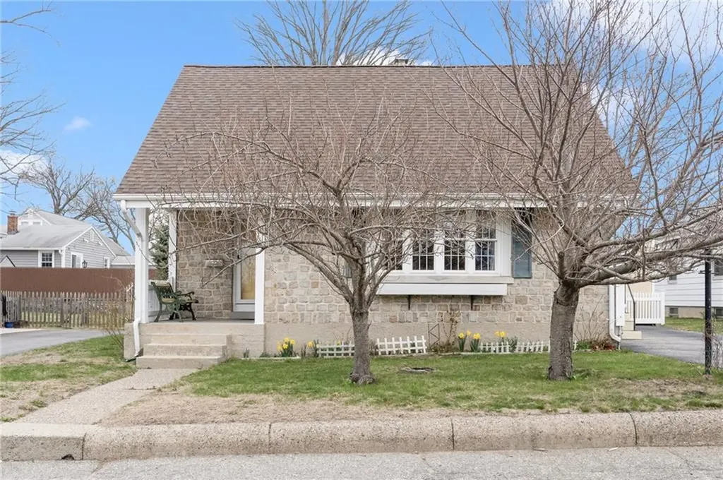 1975 Mineral Spring Avenue North Providence RI 02904