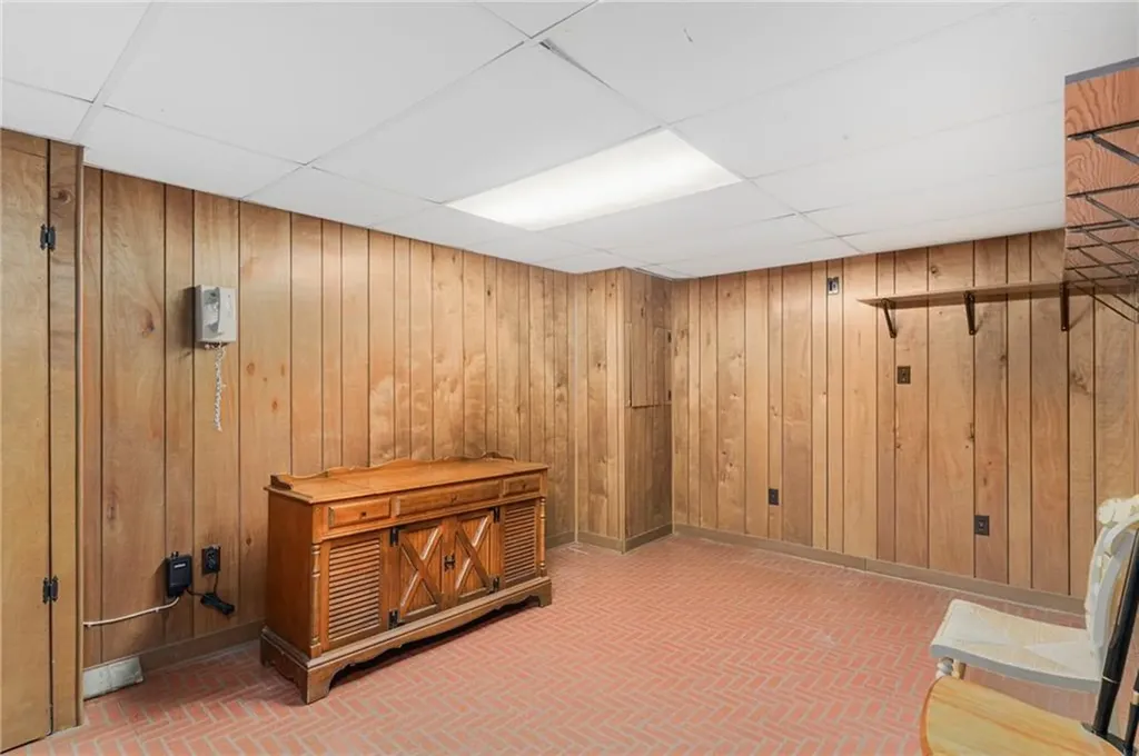 1975 Mineral Spring Avenue North Providence RI 02904