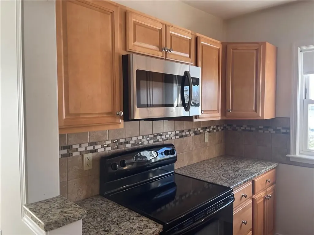 4 County Street Pawtucket RI 02861