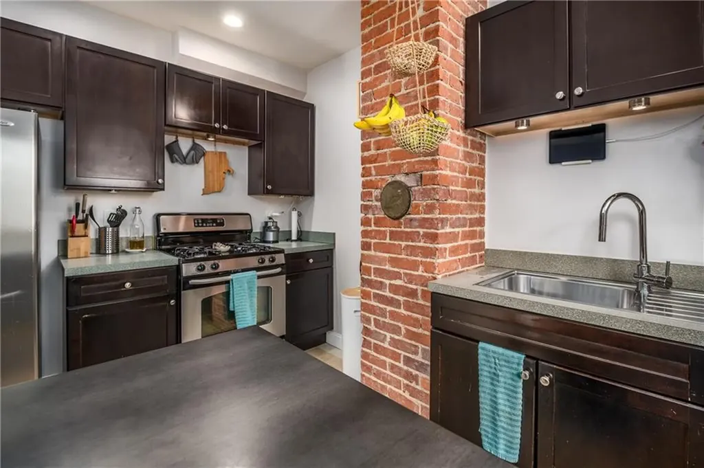 177 Hamilton Street Providence RI 02907