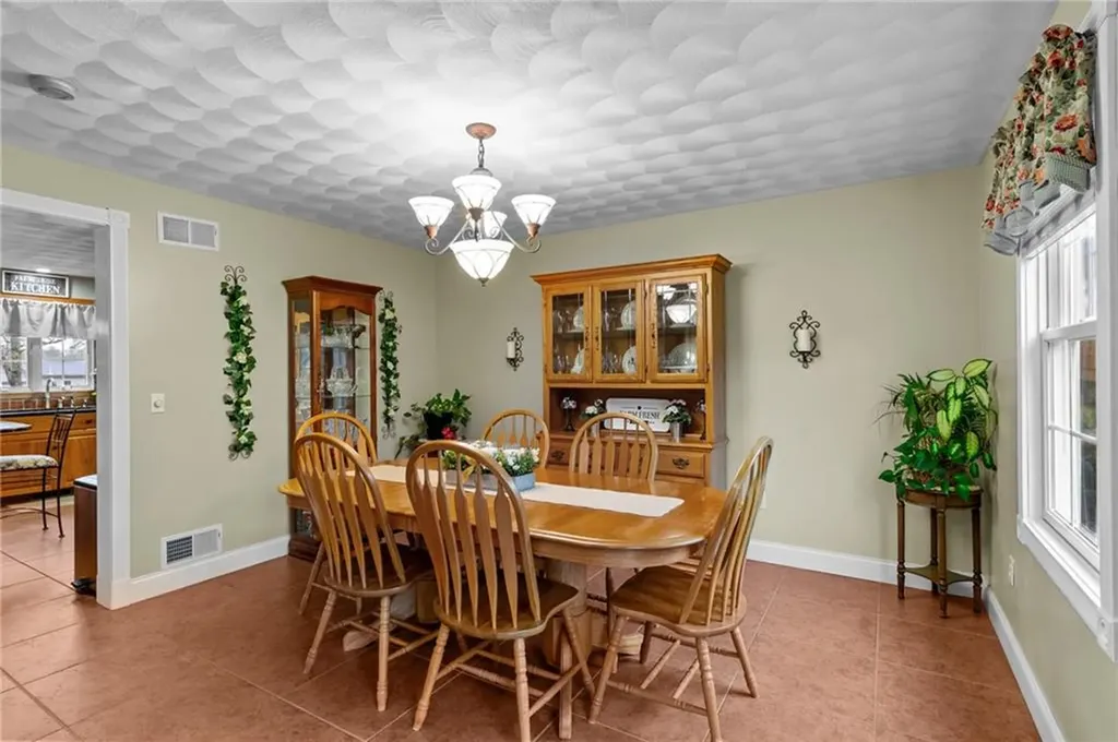 12 Kiley Way Coventry RI 02816