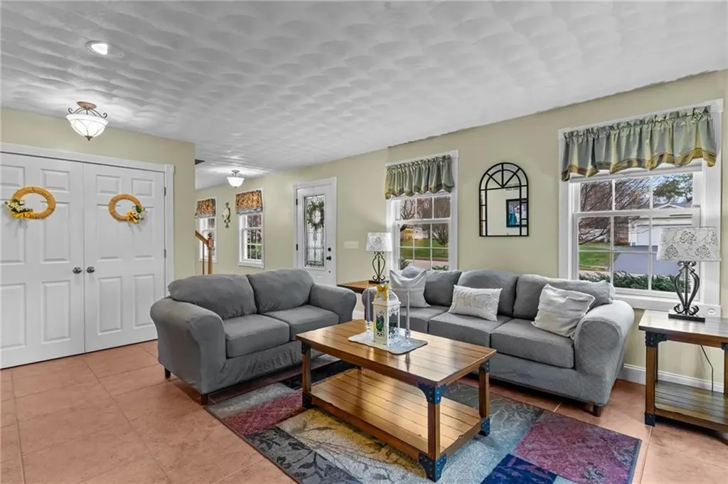 12 Kiley Way Coventry RI 02816