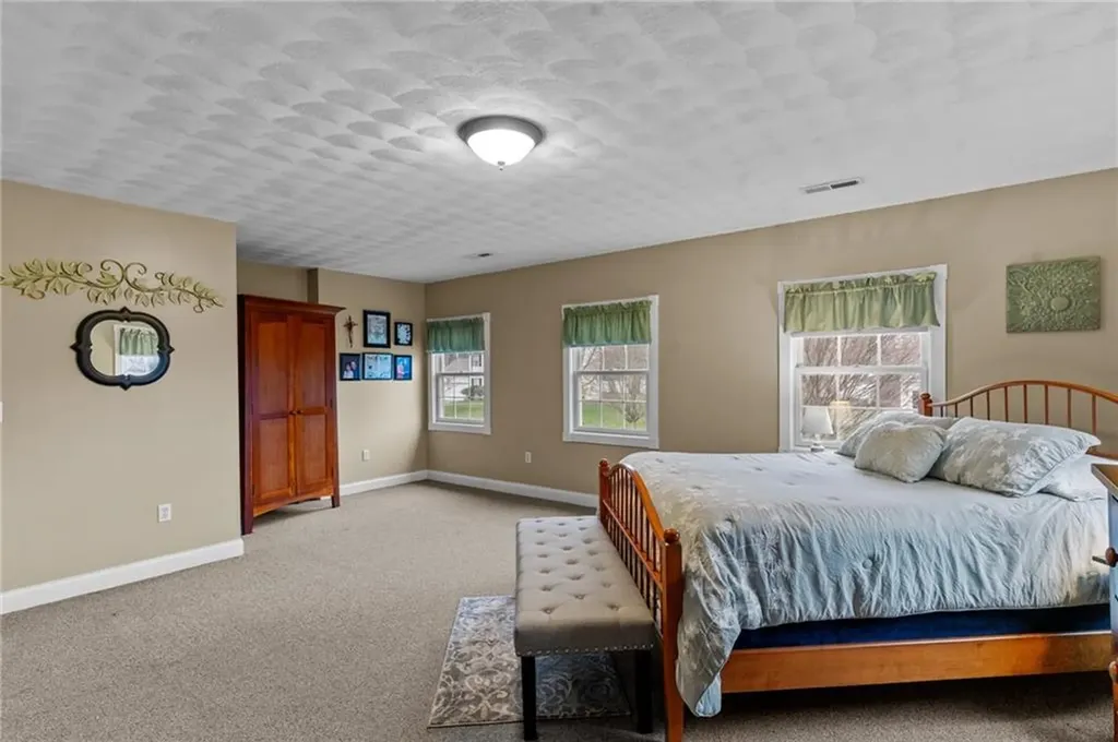 12 Kiley Way Coventry RI 02816