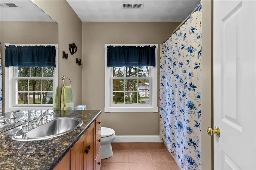 12 Kiley Way Coventry RI 02816