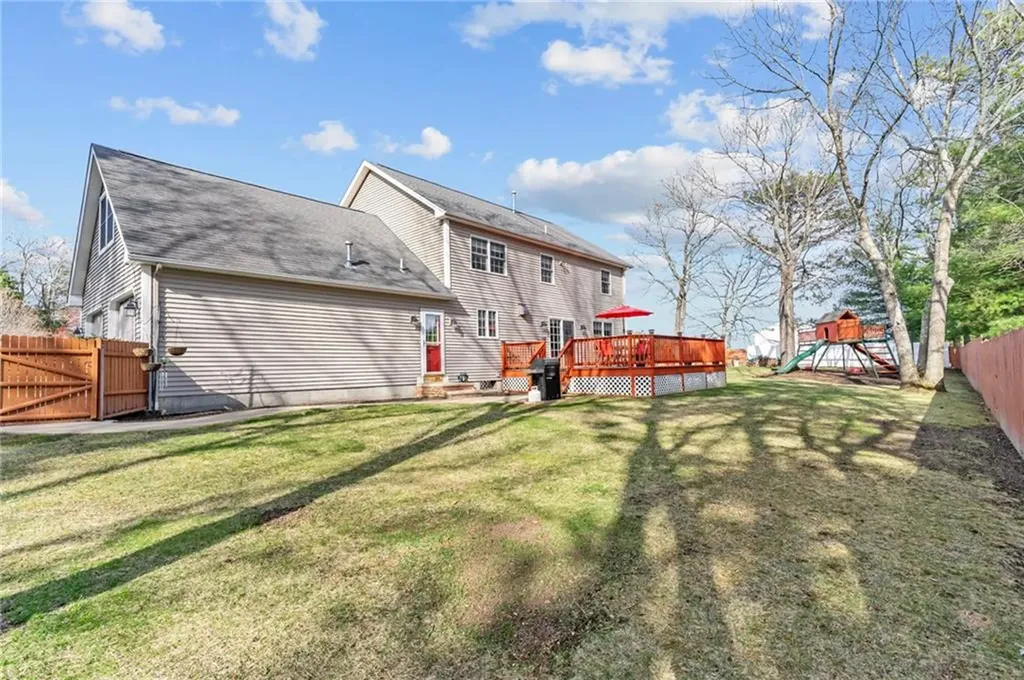 12 Kiley Way Coventry RI 02816