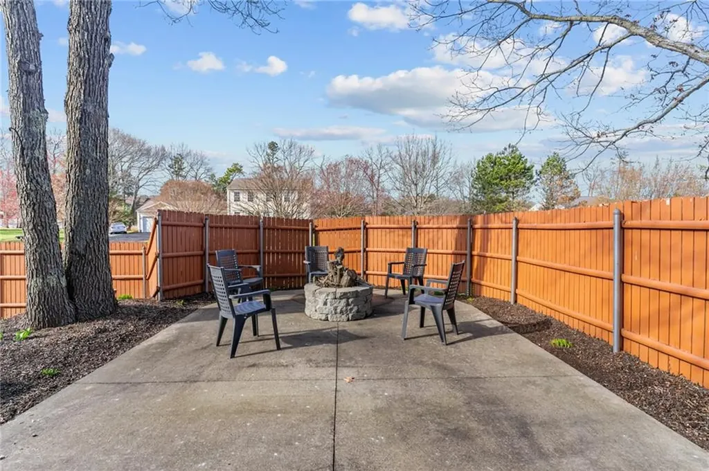 12 Kiley Way Coventry RI 02816